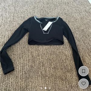 BWT urban outfitters go for gold long sleeve crop top